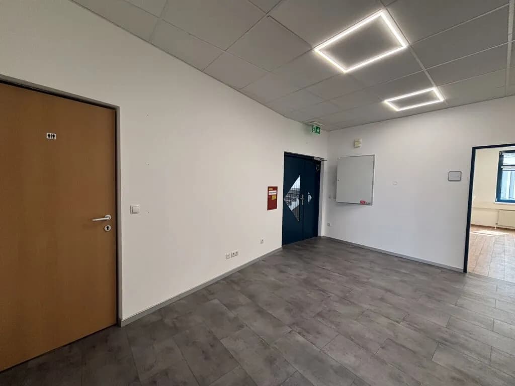 Gewerbeimmobilie mieten in Wien – 377 m², € 5.429 – Bild 11 von 18