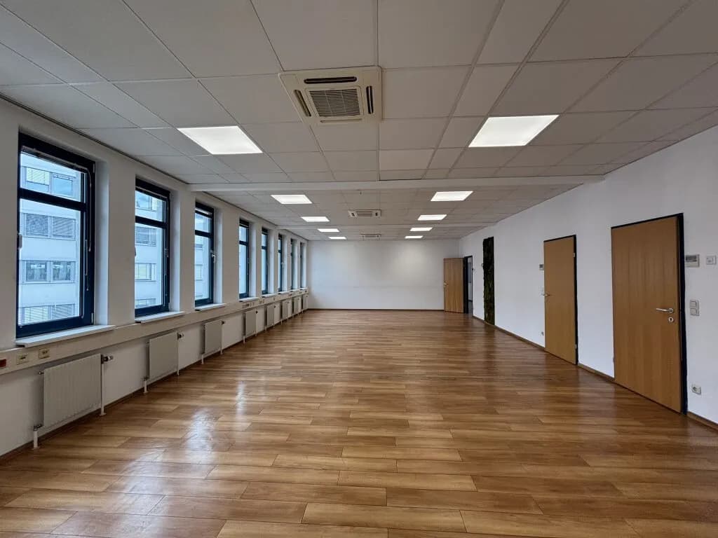 Gewerbeimmobilie mieten in Wien – 607 m², € 8.741 – Bild 2 von 20
