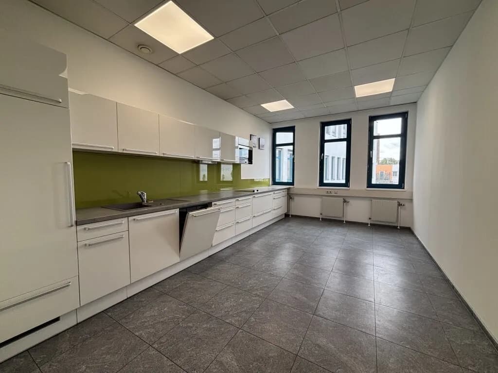 Gewerbeimmobilie mieten in Wien – 607 m², € 8.741 – Bild 8 von 20