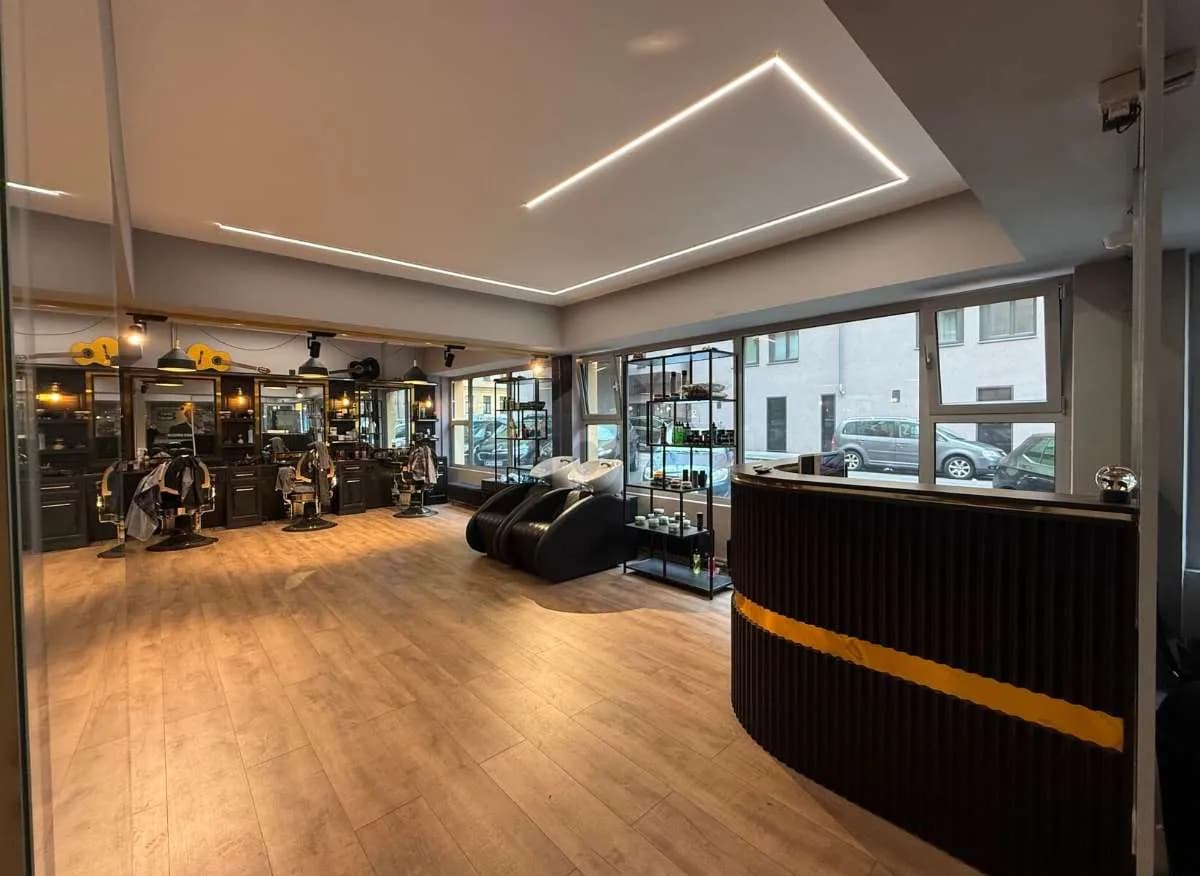 2-Zimmer-Gewerbeimmobilie mieten in Wien – 160 m², € 1.600 – Bild 1 von 6