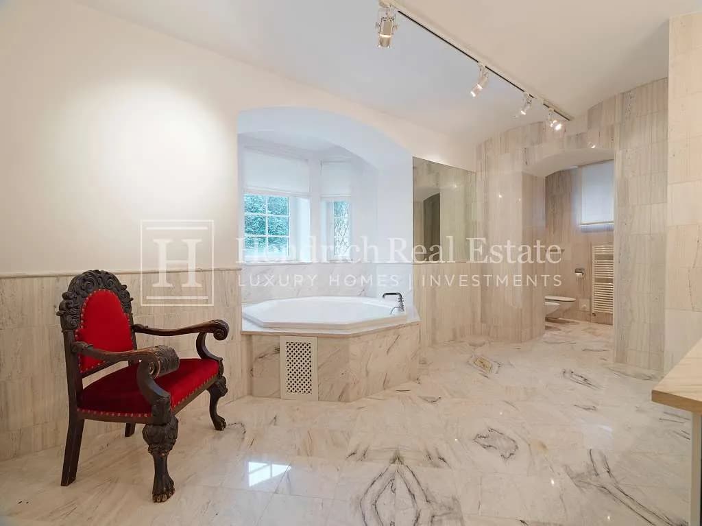 12-Zimmer-Immobilie kaufen in Gmunden – 484 m², € 4.490.000 – Bild 17 von 20