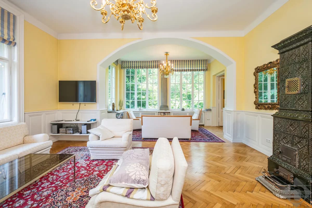 12-Zimmer-Immobilie kaufen in Gmunden – 484 m², € 4.500.000 – Bild 11 von 12