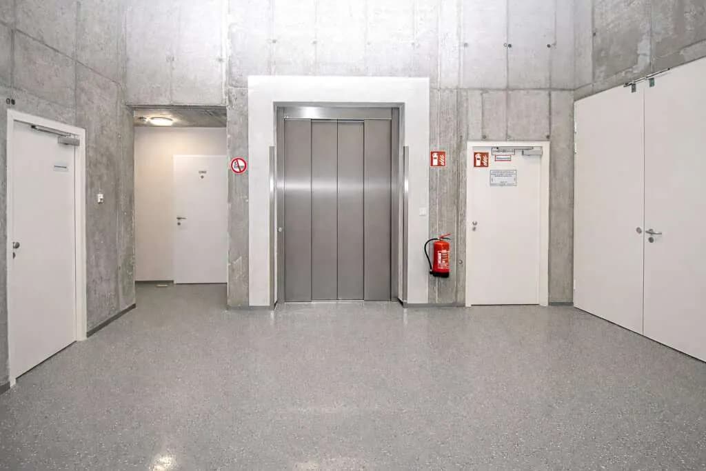 Gewerbeimmobilie mieten in Wien – 162 m², € 7 – Bild 2 von 10