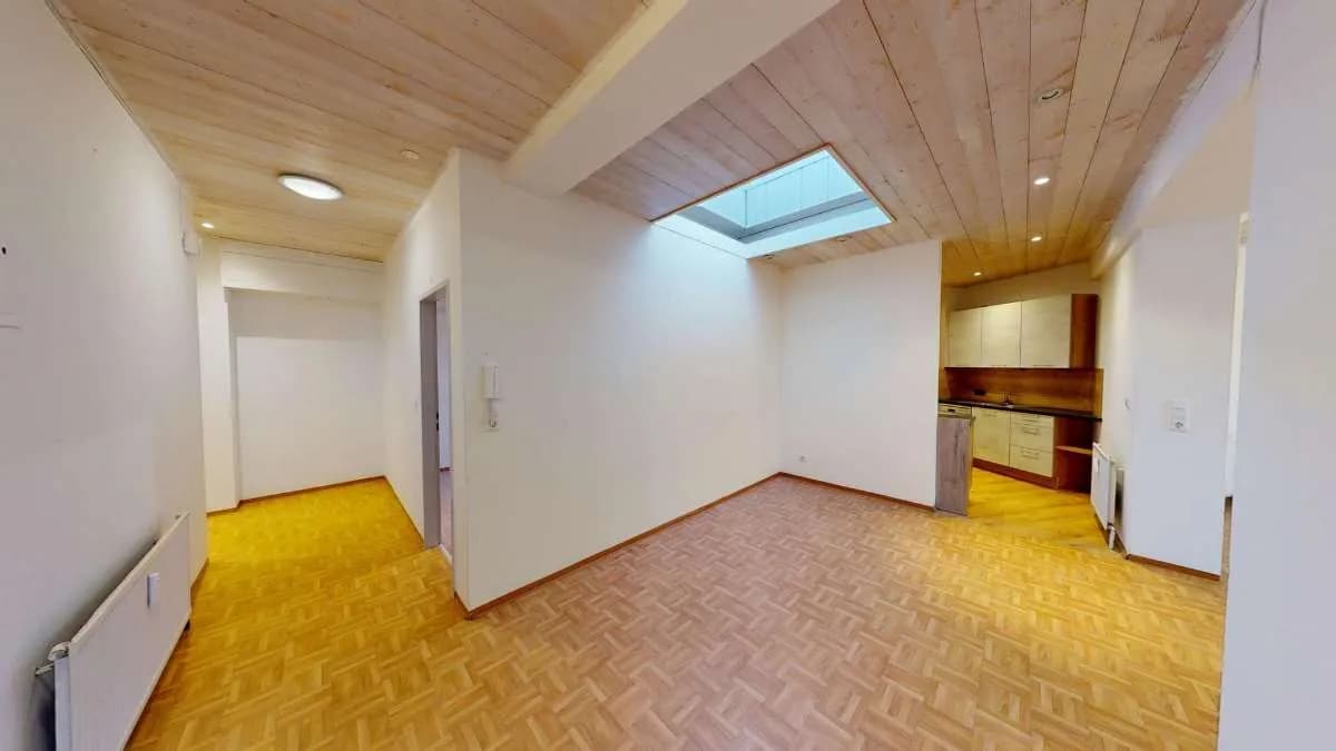 3-Zimmer-Gewerbeimmobilie kaufen in Schwaz – 79 m², € 190.000
