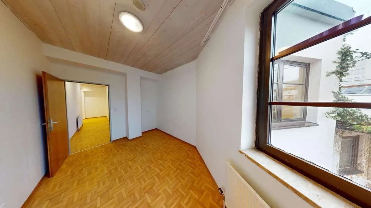 3-Zimmer-Gewerbeimmobilie kaufen in Schwaz – 79 m², € 190.000 – Bild 5 von 8