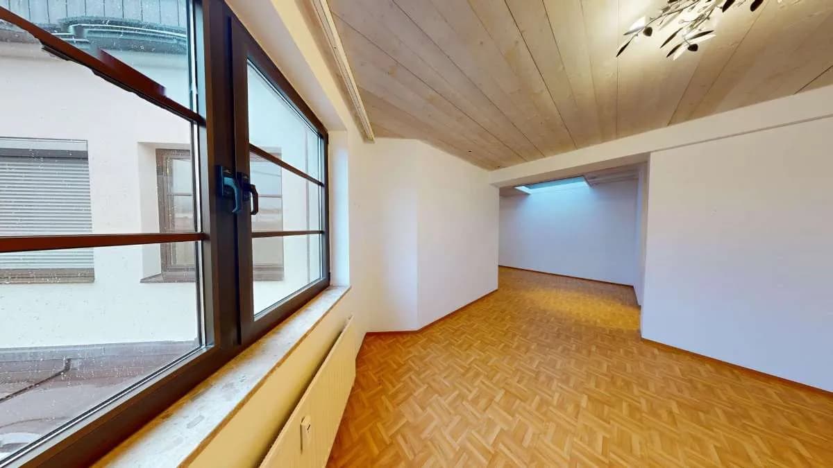 3-Zimmer-Gewerbeimmobilie mieten in Schwaz – 79 m², € 730