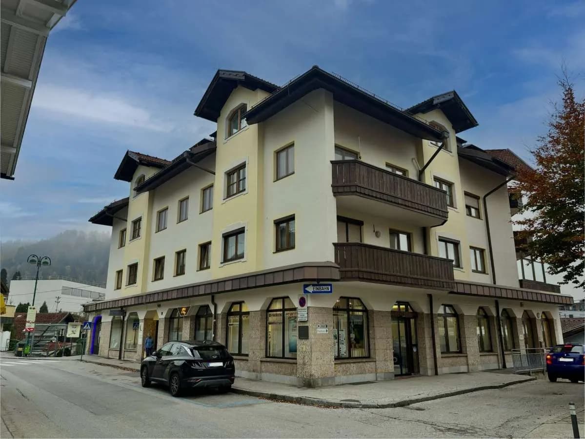 3-Zimmer-Gewerbeimmobilie mieten in Schwaz – 79 m², € 730 – Bild 8 von 8