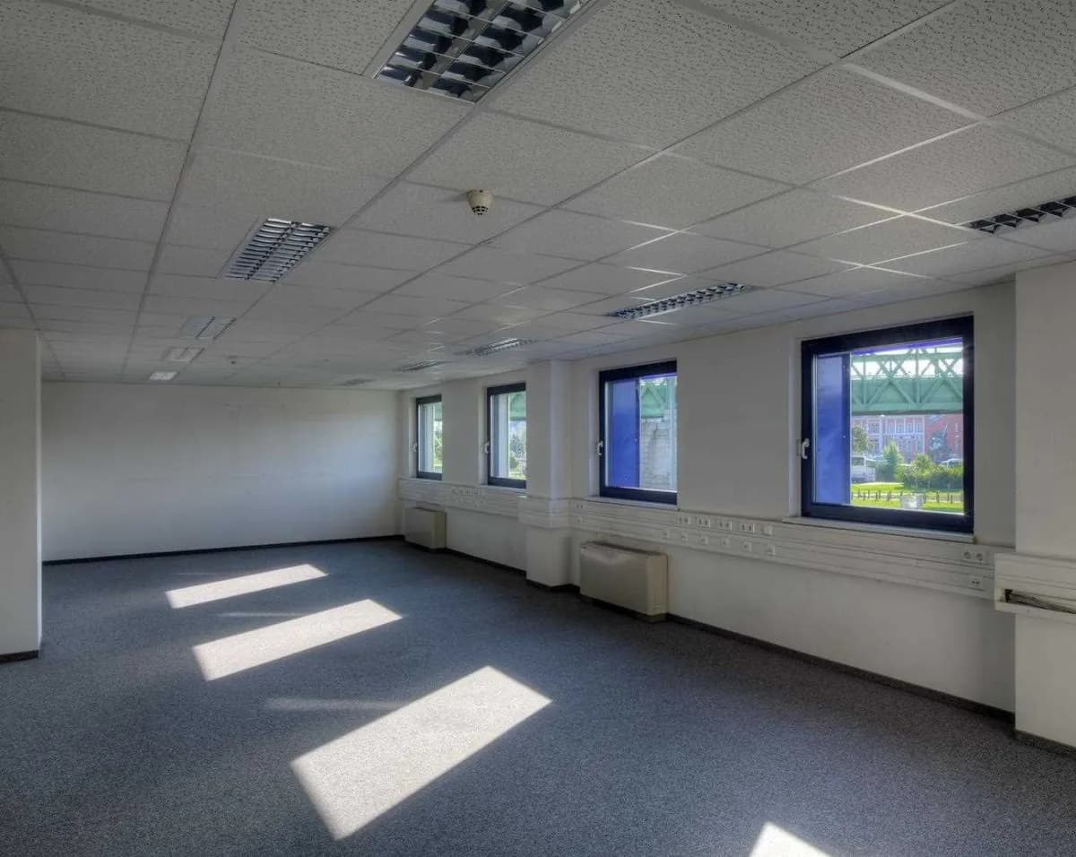 Immobilie mieten in Wien – 555 m², € 11 – Bild 2 von 10