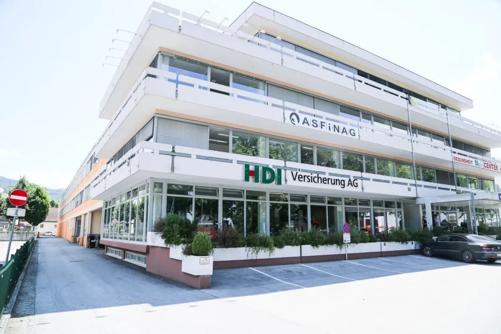 Gewerbeimmobilie mieten in Salzburg Stadt – 237 m², € 17