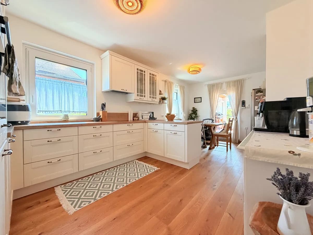 8-Zimmer-Gewerbeimmobilie kaufen in Klagenfurt Land – 193 m², € 569.000 – Bild 4 von 19