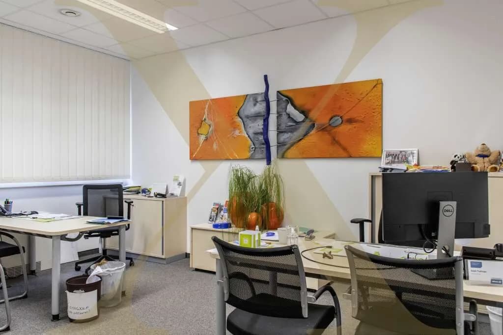 Gewerbeimmobilie mieten in Vöcklabruck – 200 m², € 2.319