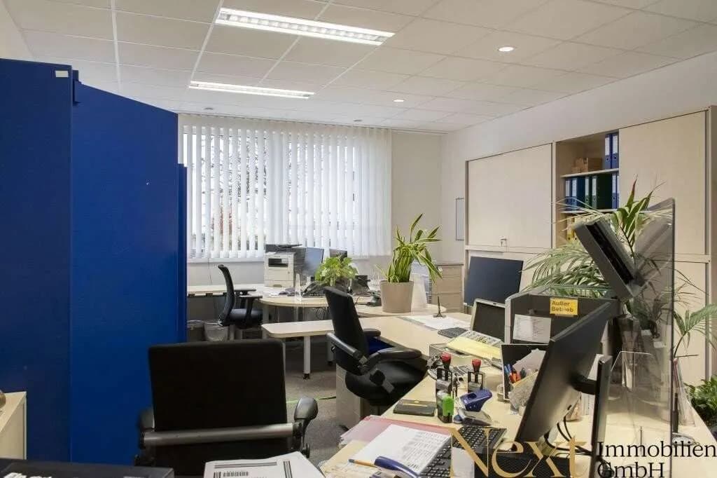 Gewerbeimmobilie mieten in Vöcklabruck – 200 m², € 2.319 – Bild 2 von 20