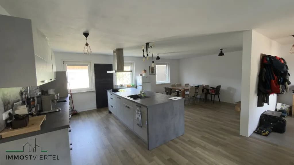 Haus kaufen in Melk – 194 m², € 260.000 – Bild 2 von 29