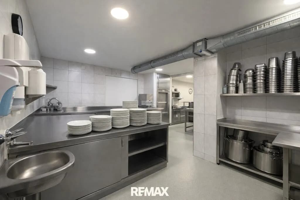 Gewerbeimmobilie kaufen in Bruck-Mürzzuschlag – 1 261 m² – Bild 32 von 91