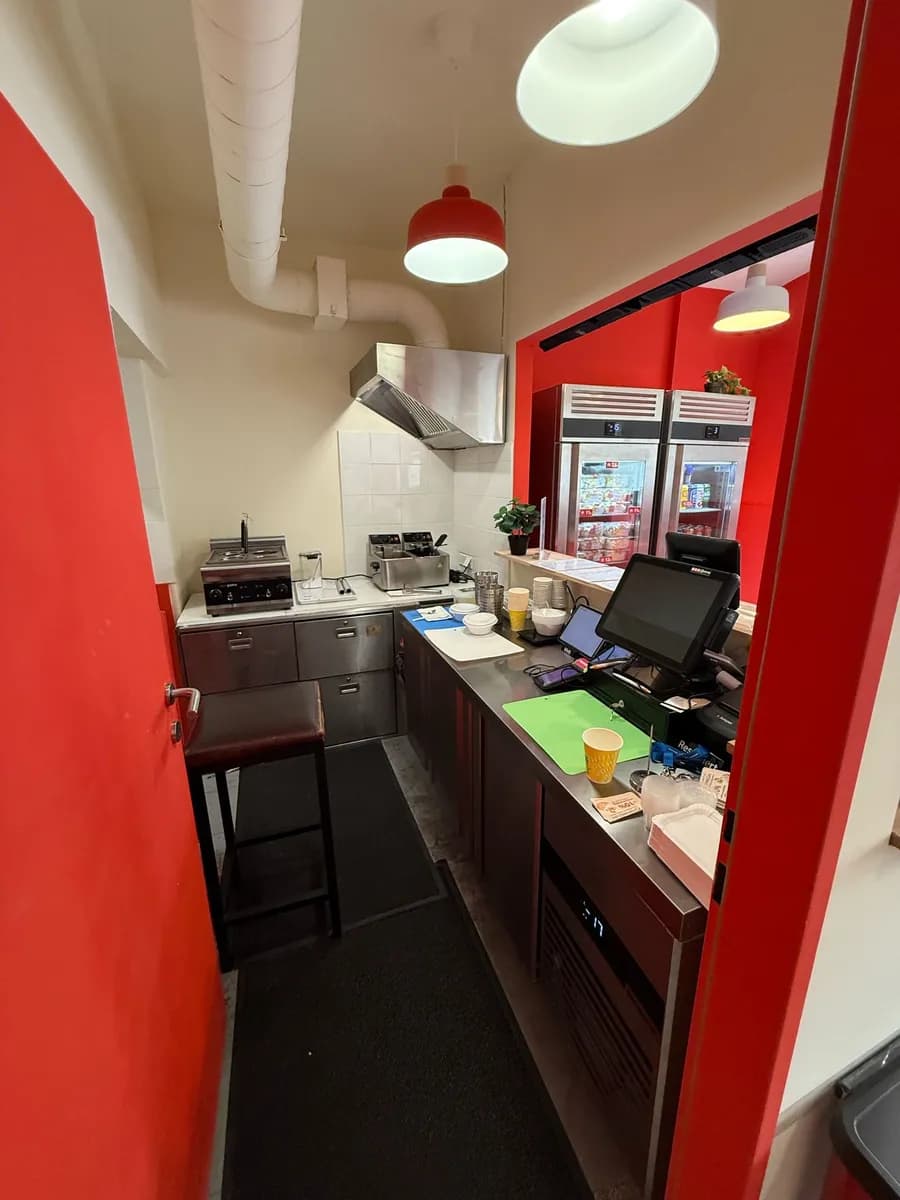 Gewerbeimmobilie mieten in Wien – 62 m², € 1.618 – Bild 8 von 9
