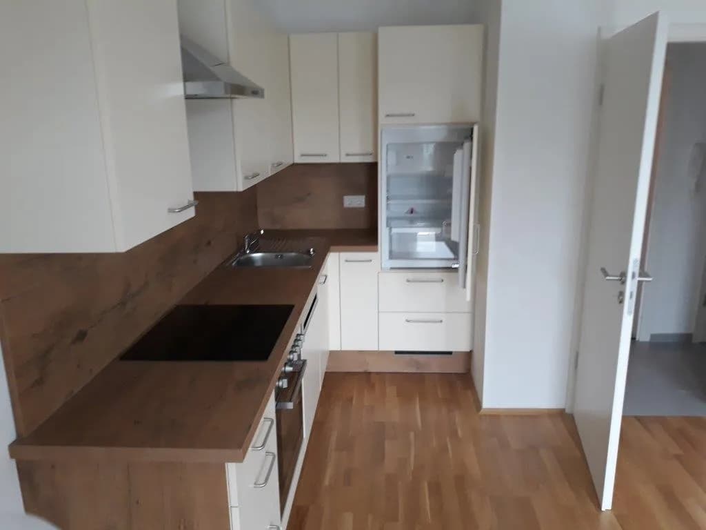 2-Zimmer-Wohnung mieten in Linz – 49 m², € 796 – Bild 1 von 10
