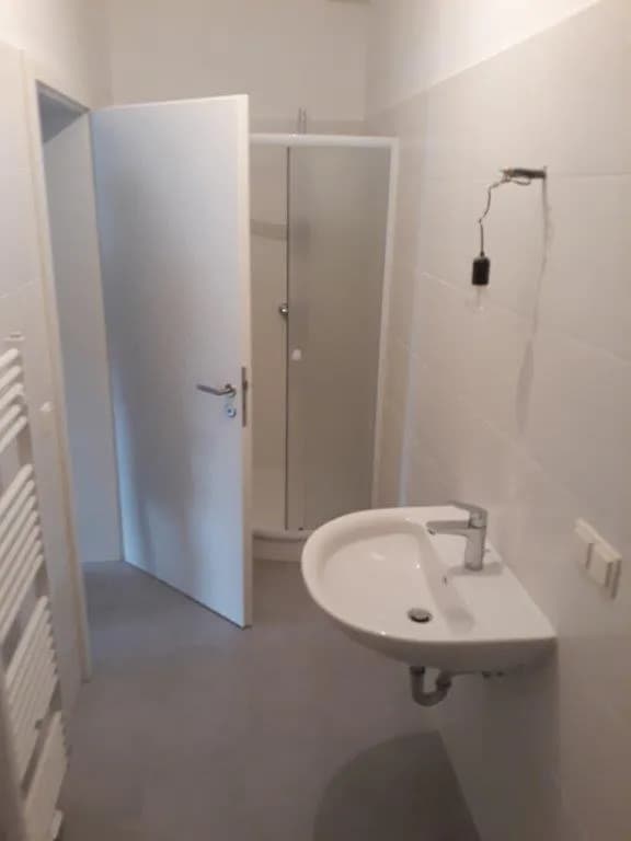 2-Zimmer-Wohnung mieten in Linz – 49 m², € 796 – Bild 7 von 10