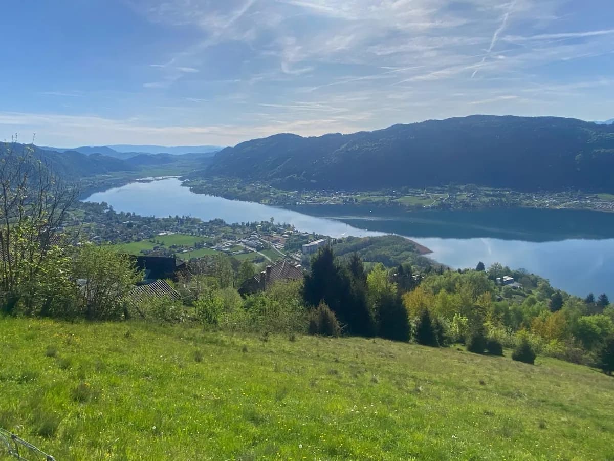 Grundstück kaufen in Feldkirchen – 1 408 m², € 390.000 – Bild 2 von 8