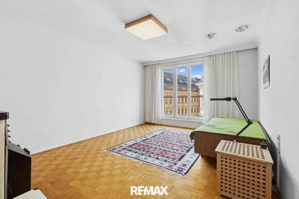 2-Zimmer-Wohnung kaufen in Wien – 64 m², € 335.000 – Bild 1 von 16