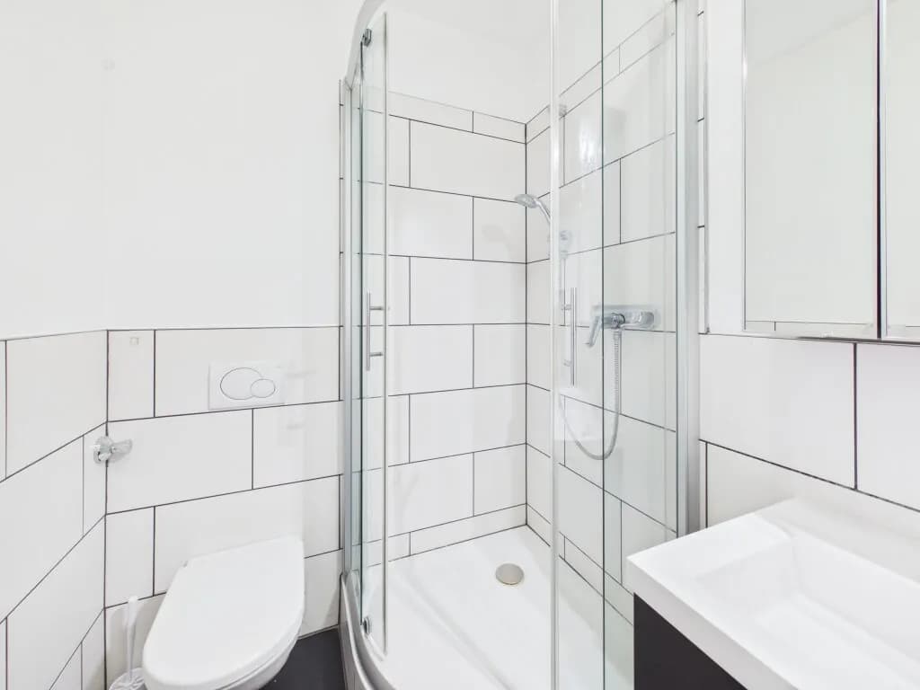 4-Zimmer-Gewerbeimmobilie mieten in Linz – 143 m², € 1.430 – Bild 7 von 13