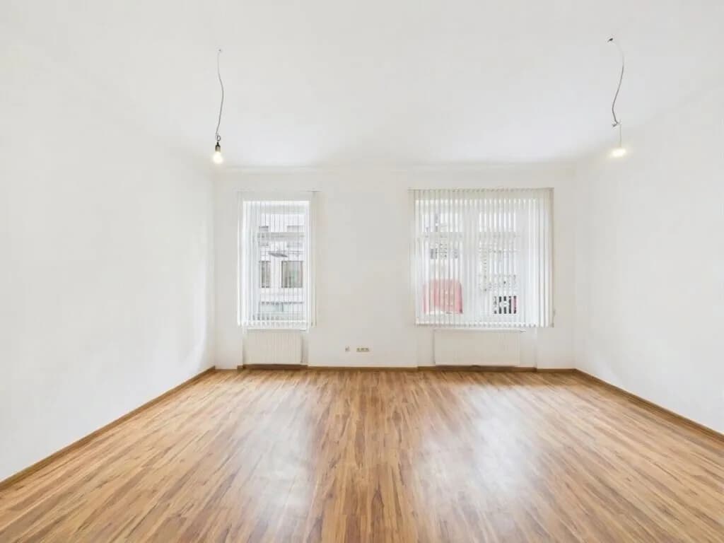 4-Zimmer-Gewerbeimmobilie mieten in Linz – 143 m², € 1.430 – Bild 8 von 13