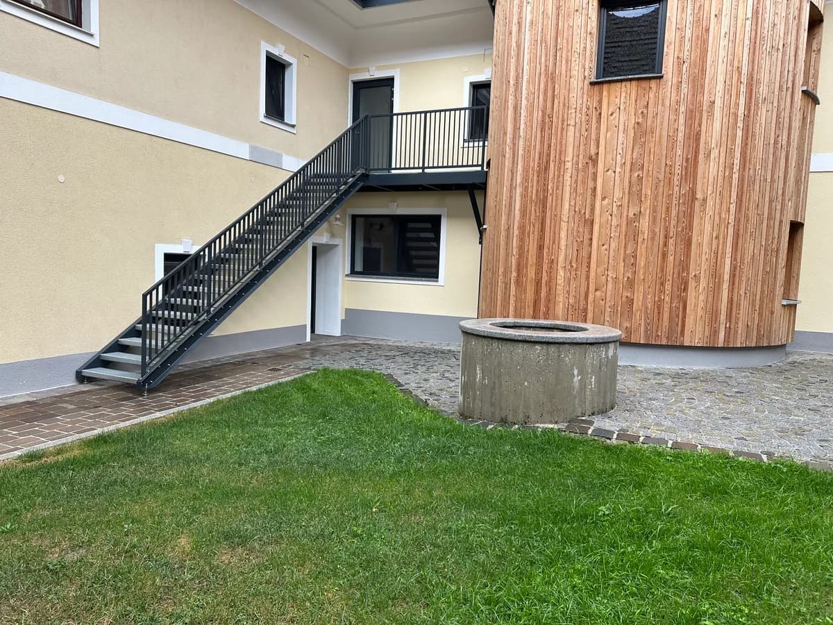 2-Zimmer-Wohnung mieten in Amstetten – 103 m², € 750 – Bild 2 von 13