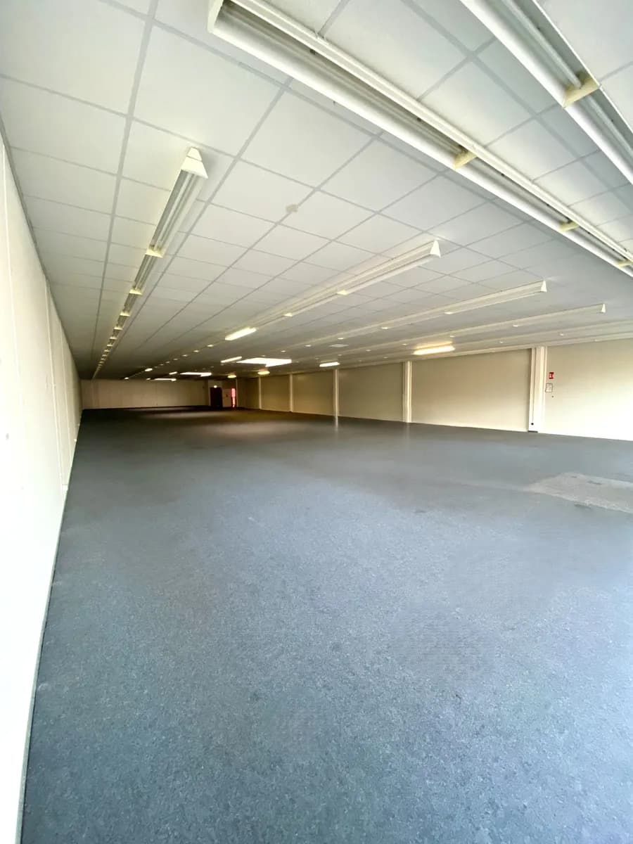 Gewerbeimmobilie mieten in Jennersdorf – 603 m², € 5.064 – Bild 4 von 7