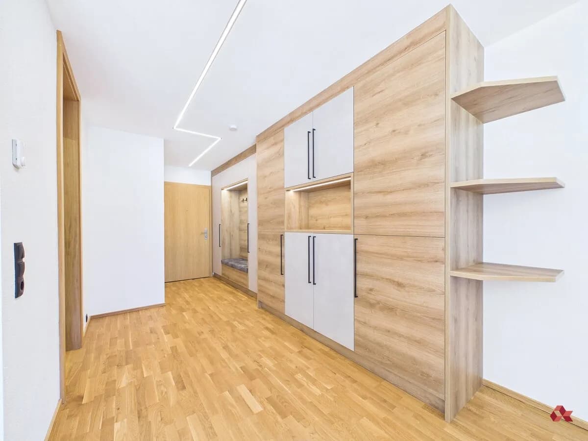 3-Zimmer-Wohnung mieten in Schwaz – 107,2 m², € 2.428 – Bild 10 von 22