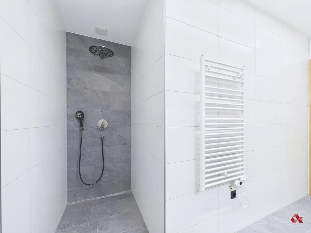 3-Zimmer-Wohnung mieten in Schwaz – 107,2 m², € 2.428 – Bild 13 von 22