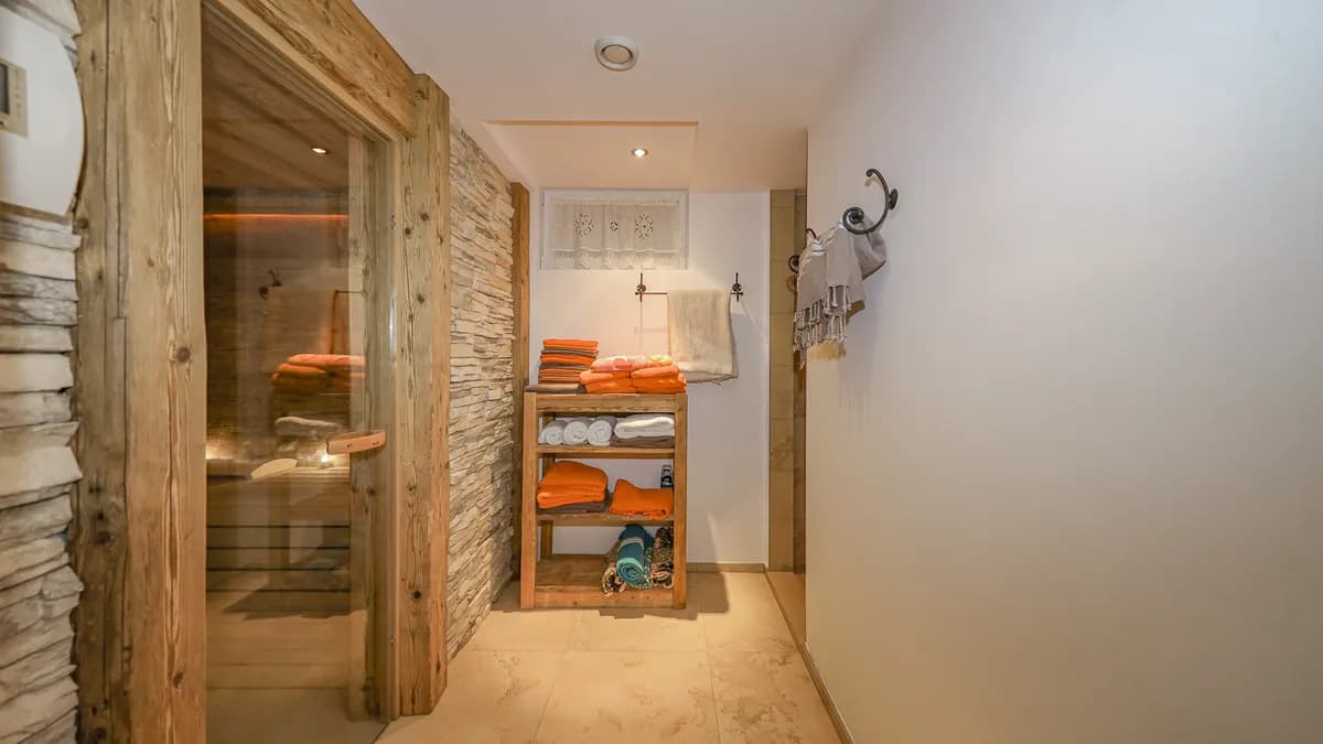 6-Zimmer-Haus mieten in Kitzbühel – 143,5 m², € 5.000 – Bild 32 von 38