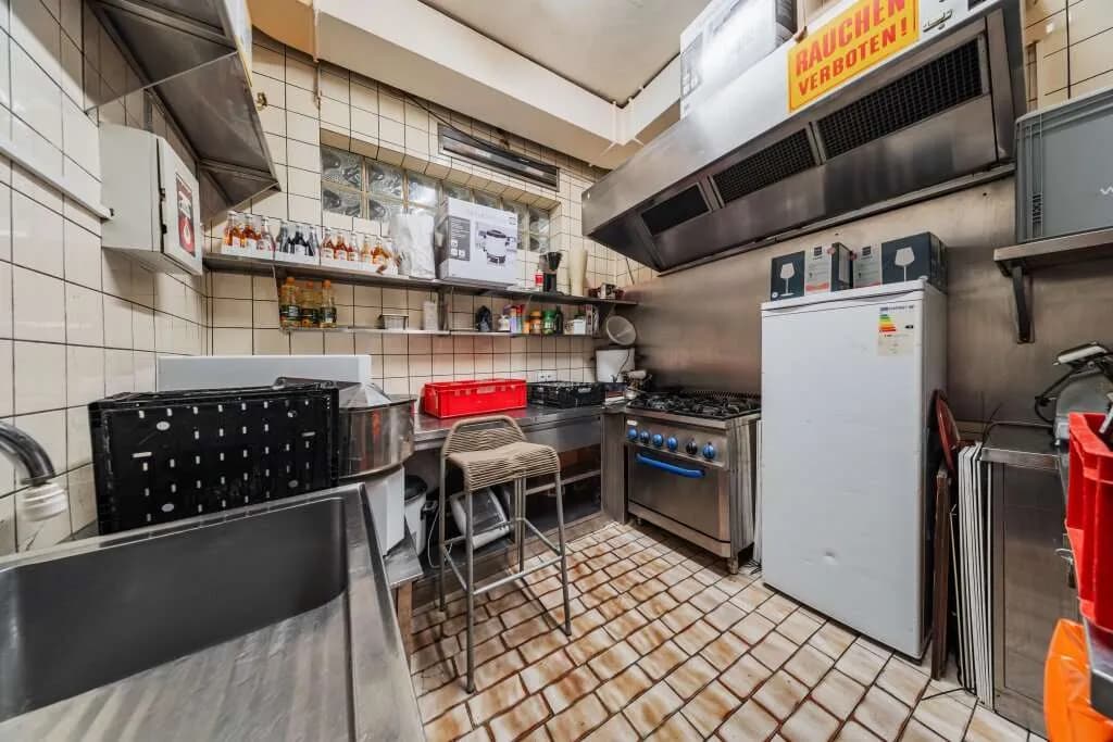 Gewerbeimmobilie mieten in Wien – 450 m², € 9.500 – Bild 24 von 32