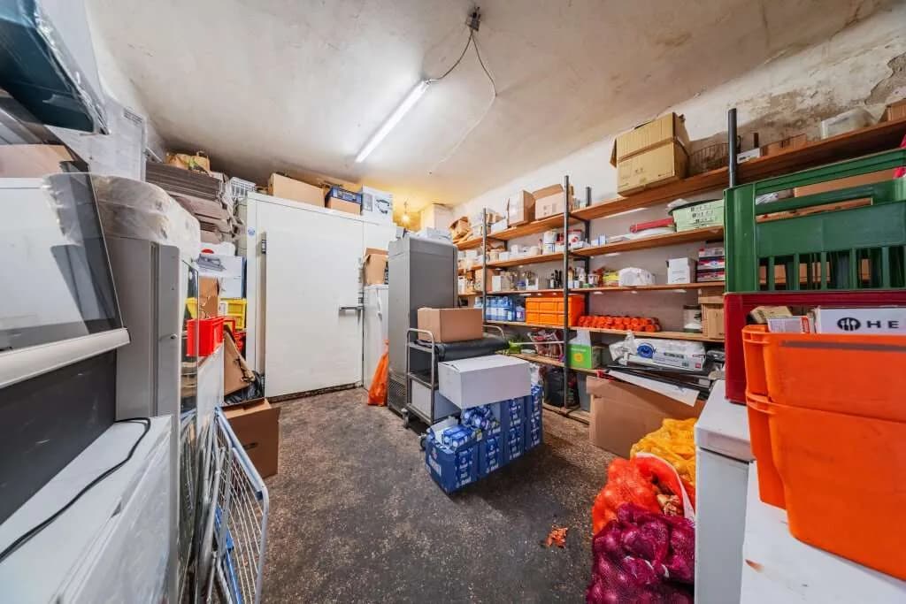 Gewerbeimmobilie mieten in Wien – 450 m², € 9.500 – Bild 27 von 32