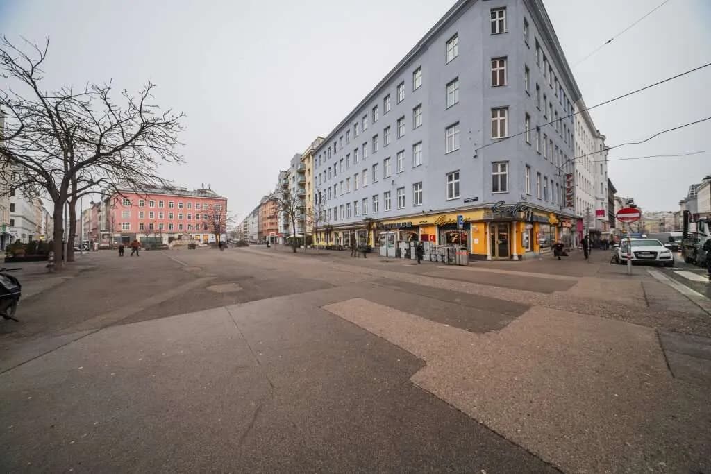 Gewerbeimmobilie mieten in Wien – 450 m², € 9.500 – Bild 31 von 32