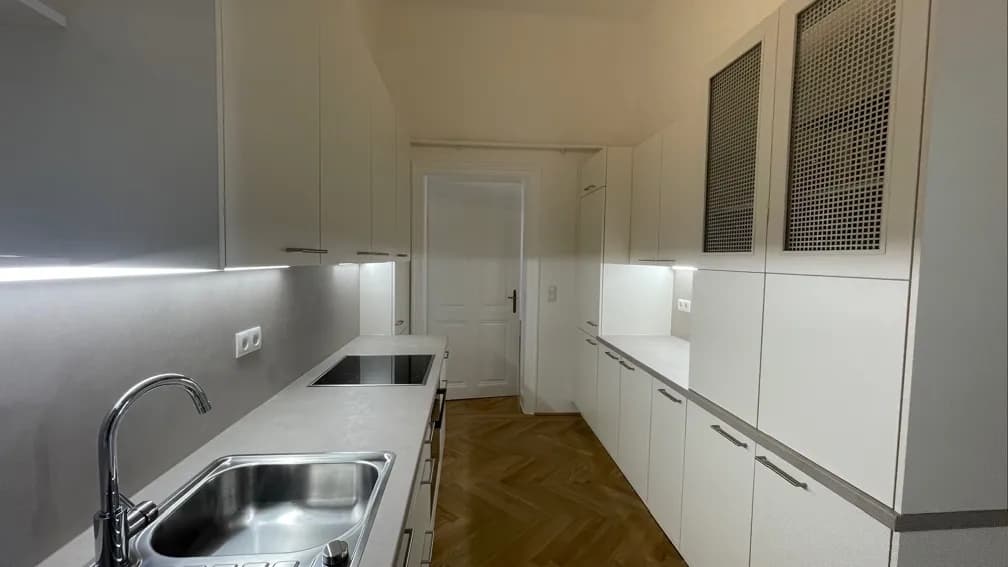 4-Zimmer-Gewerbeimmobilie mieten in Wien – 137 m², € 3.383 – Bild 11 von 16