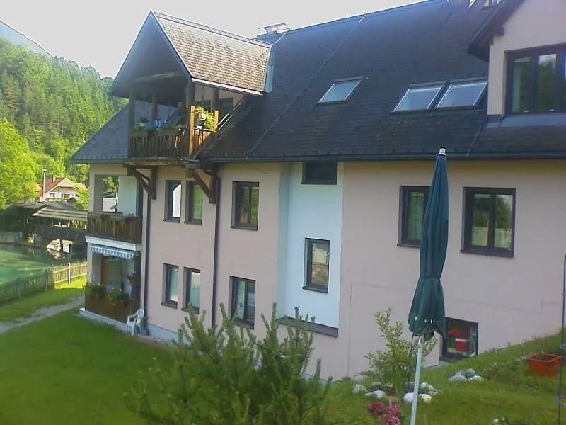 2-Zimmer-Wohnung mieten in Liezen – 70,55 m², € 581 – Bild 2 von 2