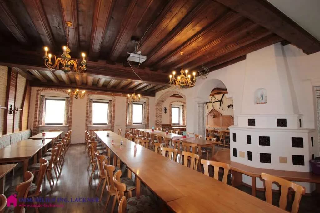 Gewerbeimmobilie kaufen in Schärding – 1 380 m², € 395.000