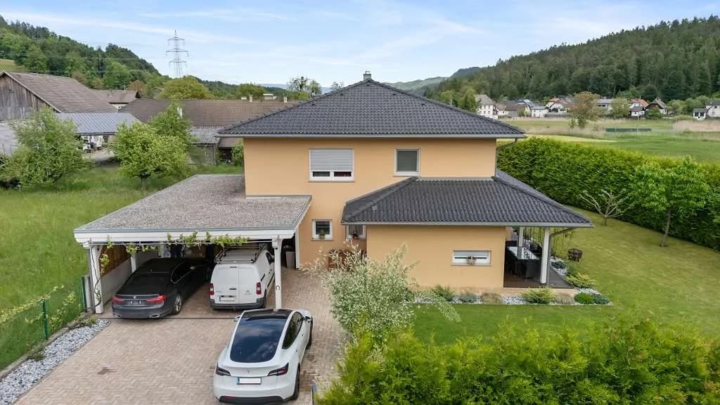 6-Zimmer-Haus kaufen in Klagenfurt Land – 205 m², € 645.000 – Bild 4 von 36