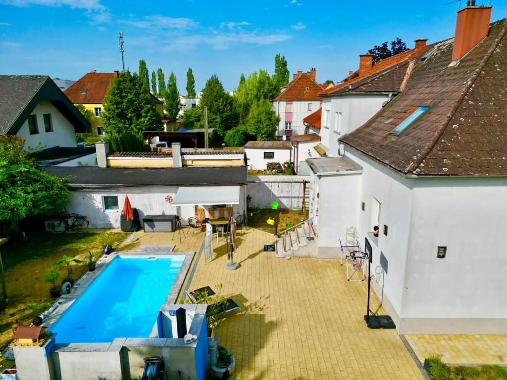 5-Zimmer-Haus kaufen in Wels – 210 m², € 370.000 – Bild 2 von 11