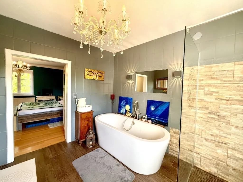 5-Zimmer-Haus kaufen in Wels – 210 m², € 370.000 – Bild 7 von 11