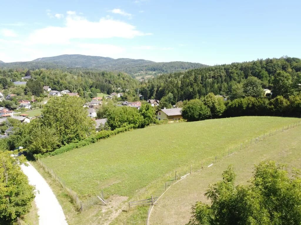 Grundstück kaufen in Graz-Umgebung – 793 m², € 205.000