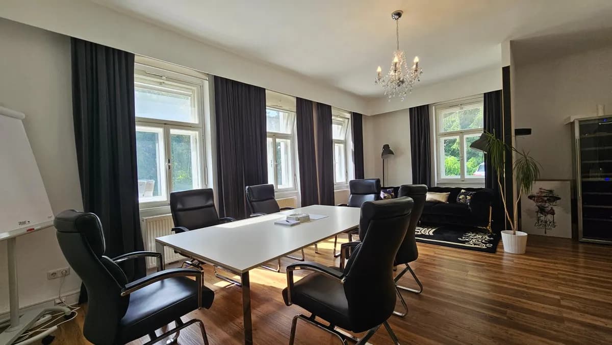 Gewerbeimmobilie mieten in Steyr – 67 m², € 491