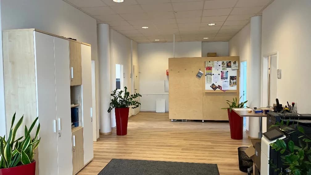 Gewerbeimmobilie mieten in Graz-Umgebung – 152 m², € 2.467