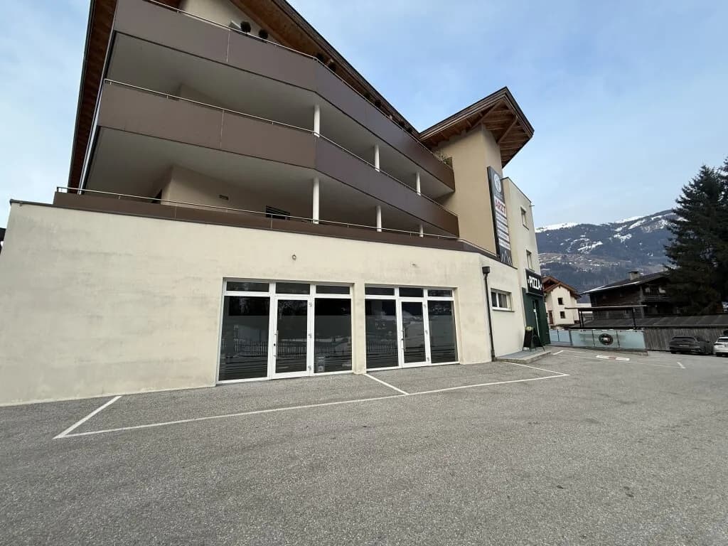 Gewerbeimmobilie mieten in Schwaz – 191 m², € 3.107 – Bild 3 von 12
