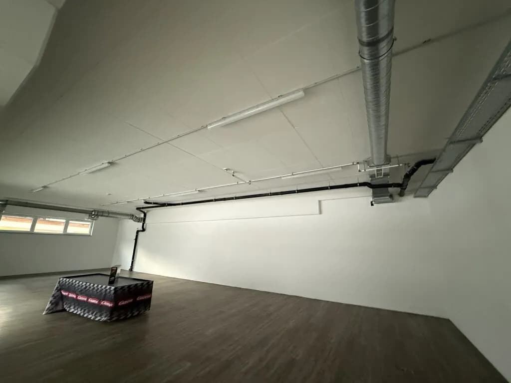 Gewerbeimmobilie mieten in Schwaz – 191 m², € 3.107 – Bild 7 von 12