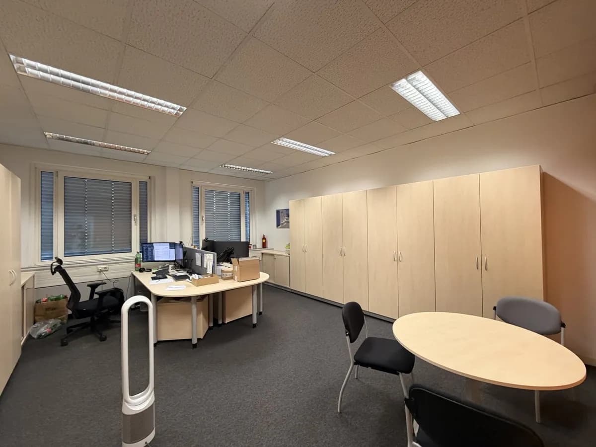 Gewerbeimmobilie mieten in Wien – 374 m², € 15 – Bild 5 von 19