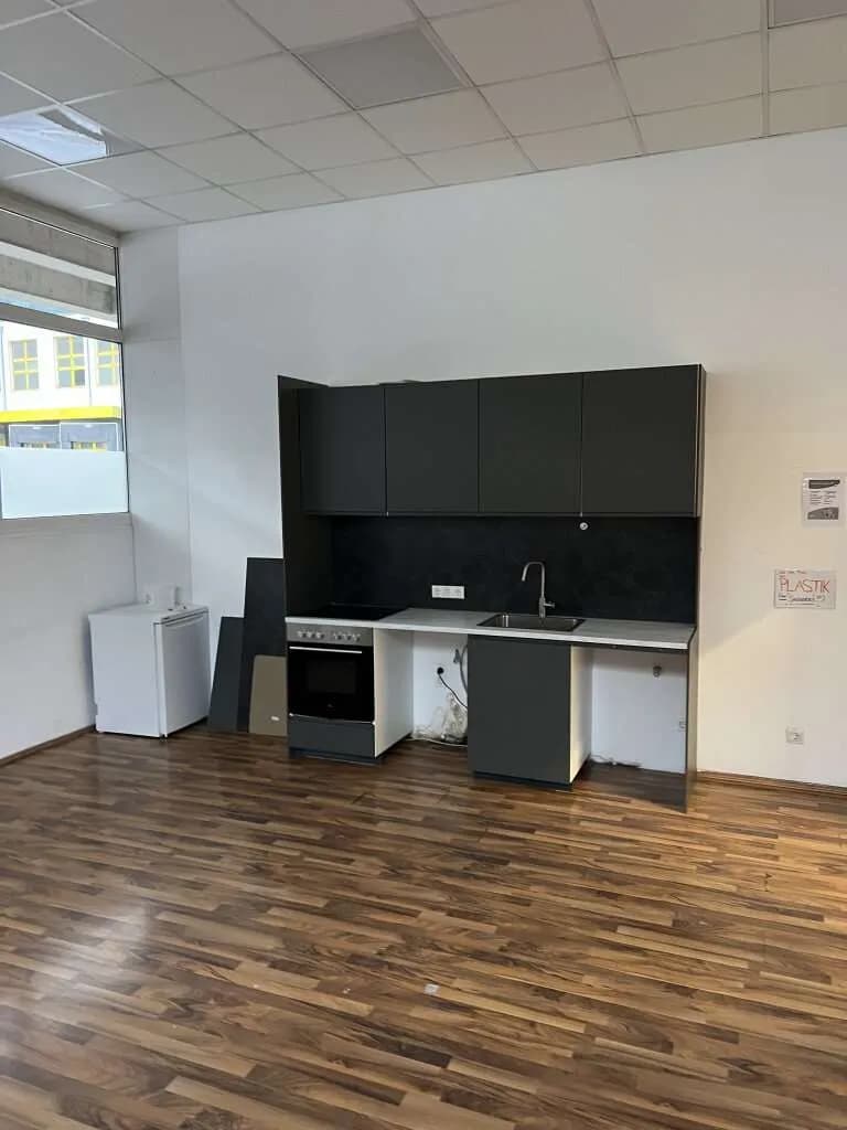 Gewerbeimmobilie mieten in Innsbruck-Land – 850 m² – Bild 7 von 15