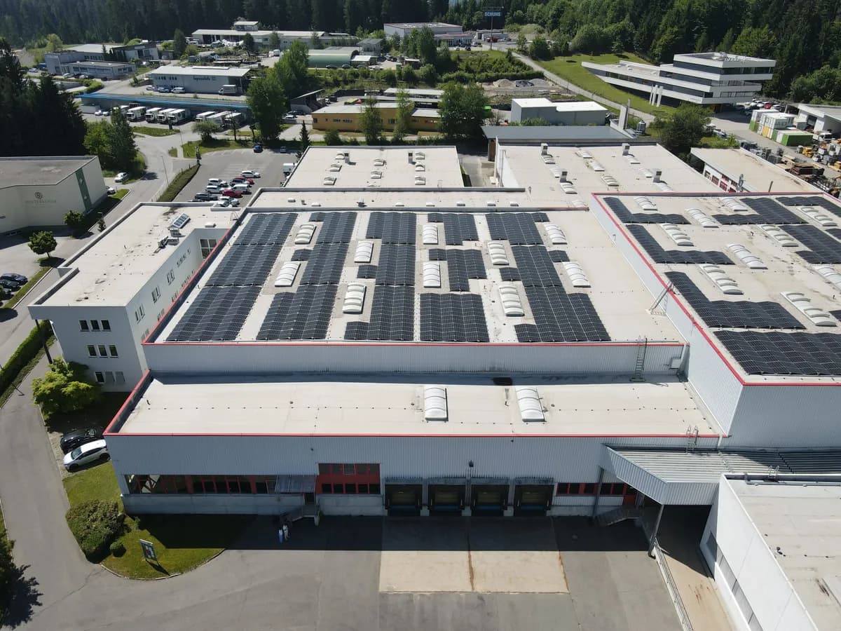 Gewerbeimmobilie mieten in Villach Land – 2 700 m², € 5 – Bild 7 von 9