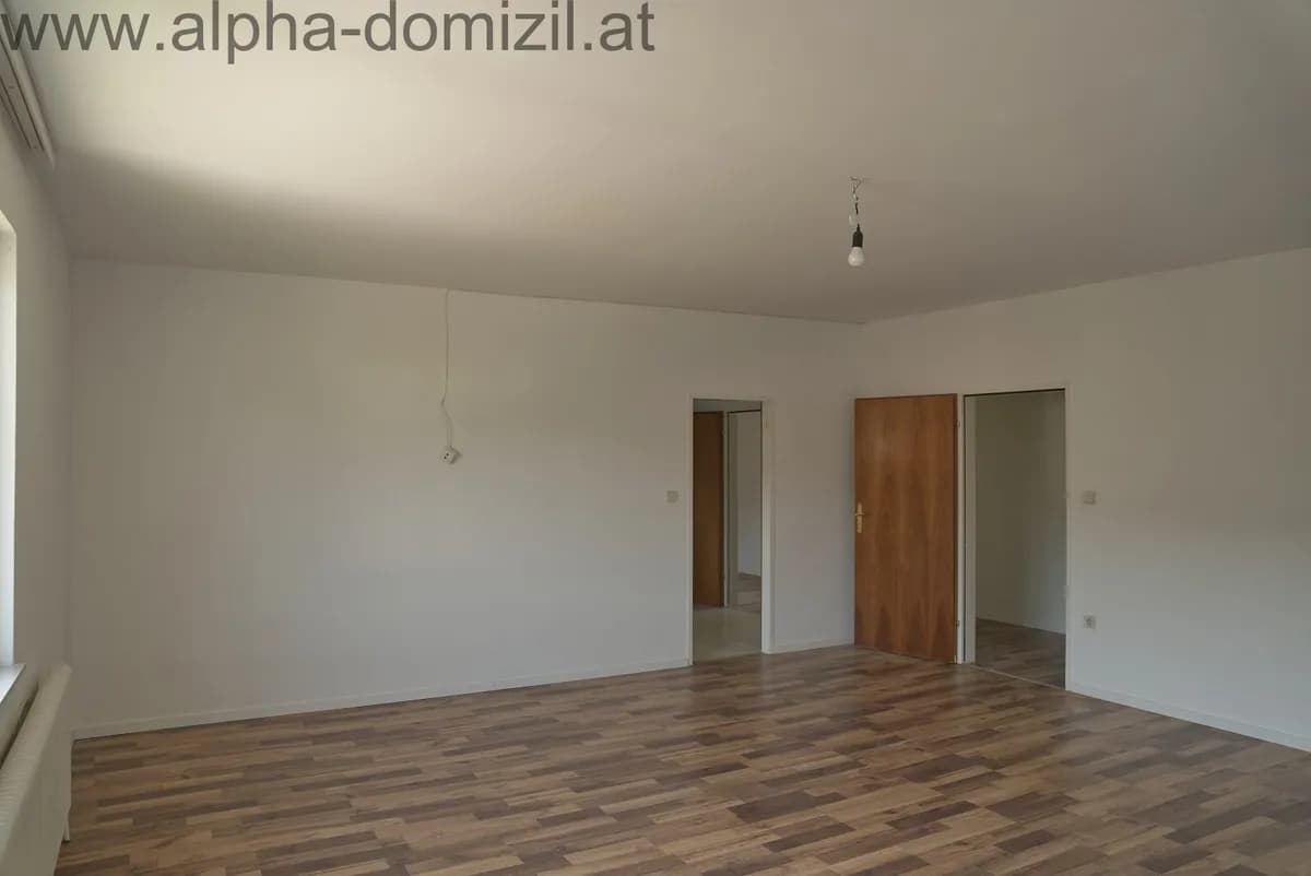 5-Zimmer-Haus mieten in Sankt Pölten Land – 240 m², € 2.100 – Bild 14 von 18