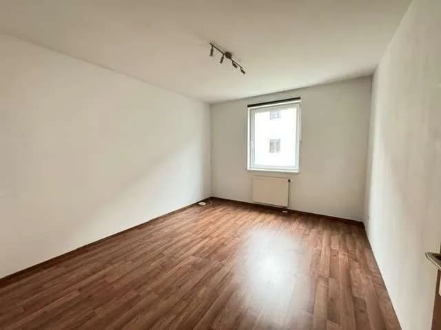 3-Zimmer-Wohnung mieten in Wiener Neustadt – 75 m², € 880 – Bild 6 von 11
