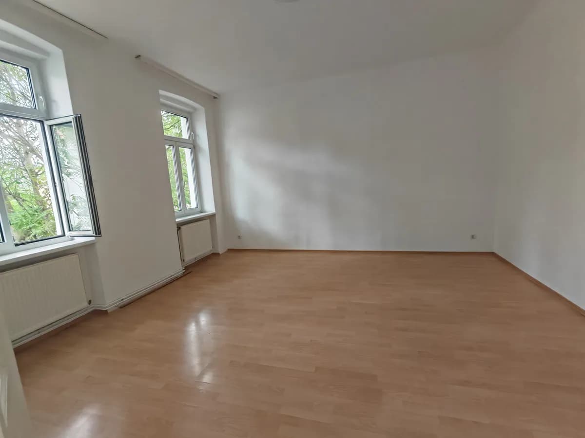 2-Zimmer-Wohnung mieten in Tulln – 70 m², € 709 – Bild 9 von 10